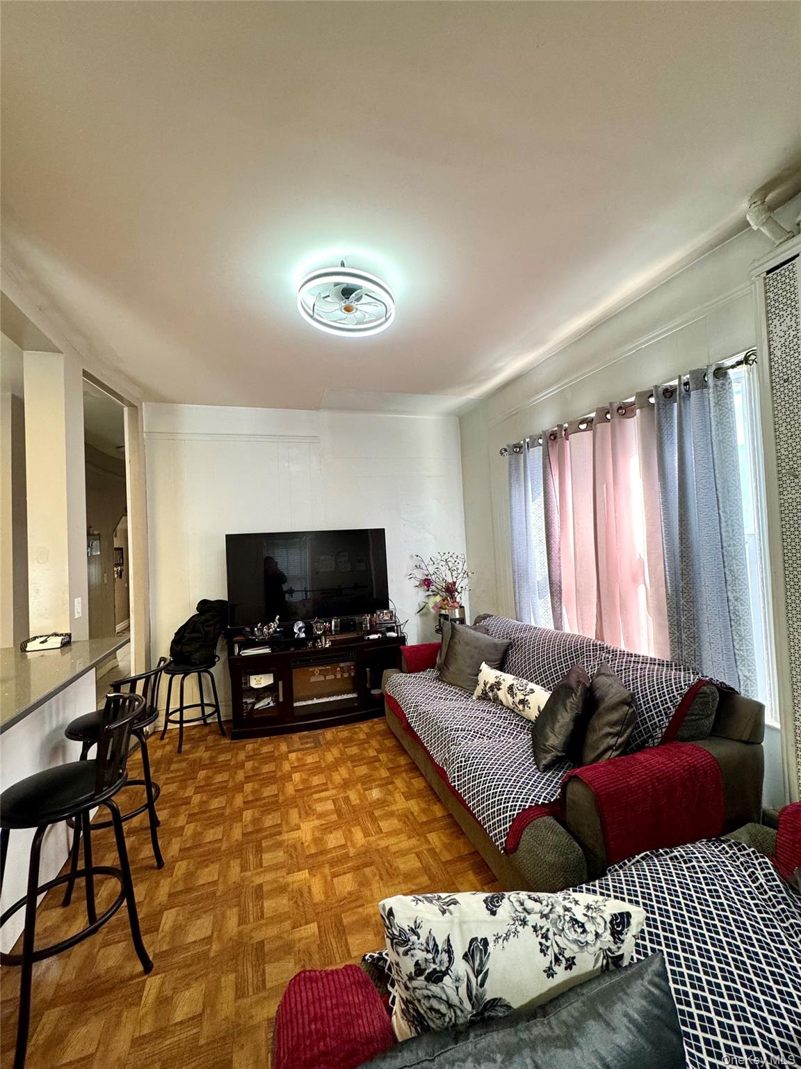 1811 Parkview Avenue