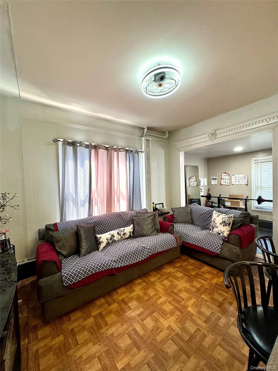 1811 Parkview Avenue