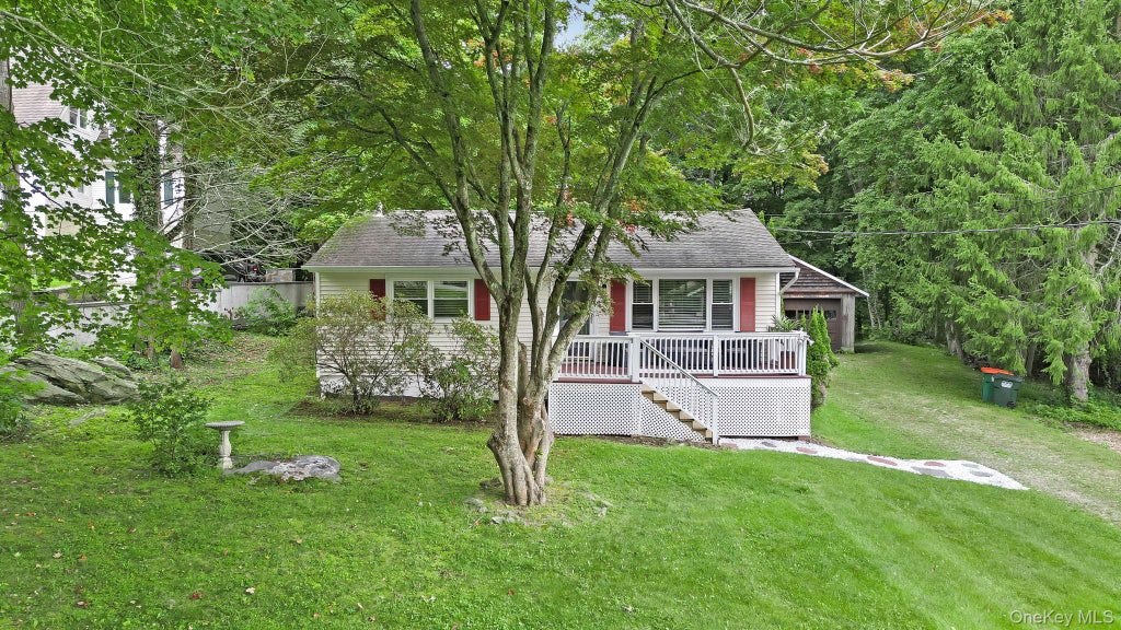 Photo of 13 Arbutus Street, Putnam Valley, NY 10579 (MLS # 1041077)
