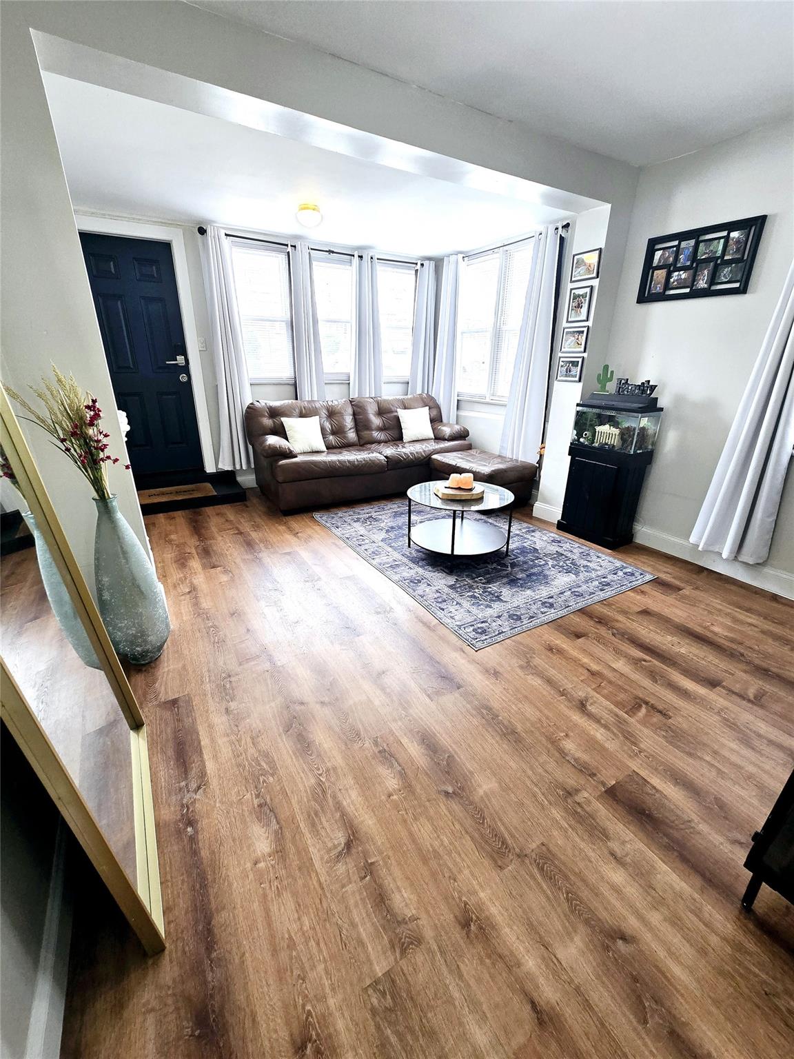 85-14 Sutter Avenue, Ozone Park, New York image 3