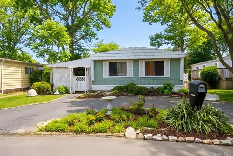 14 Buttercup Drive Bohemia NY 11716