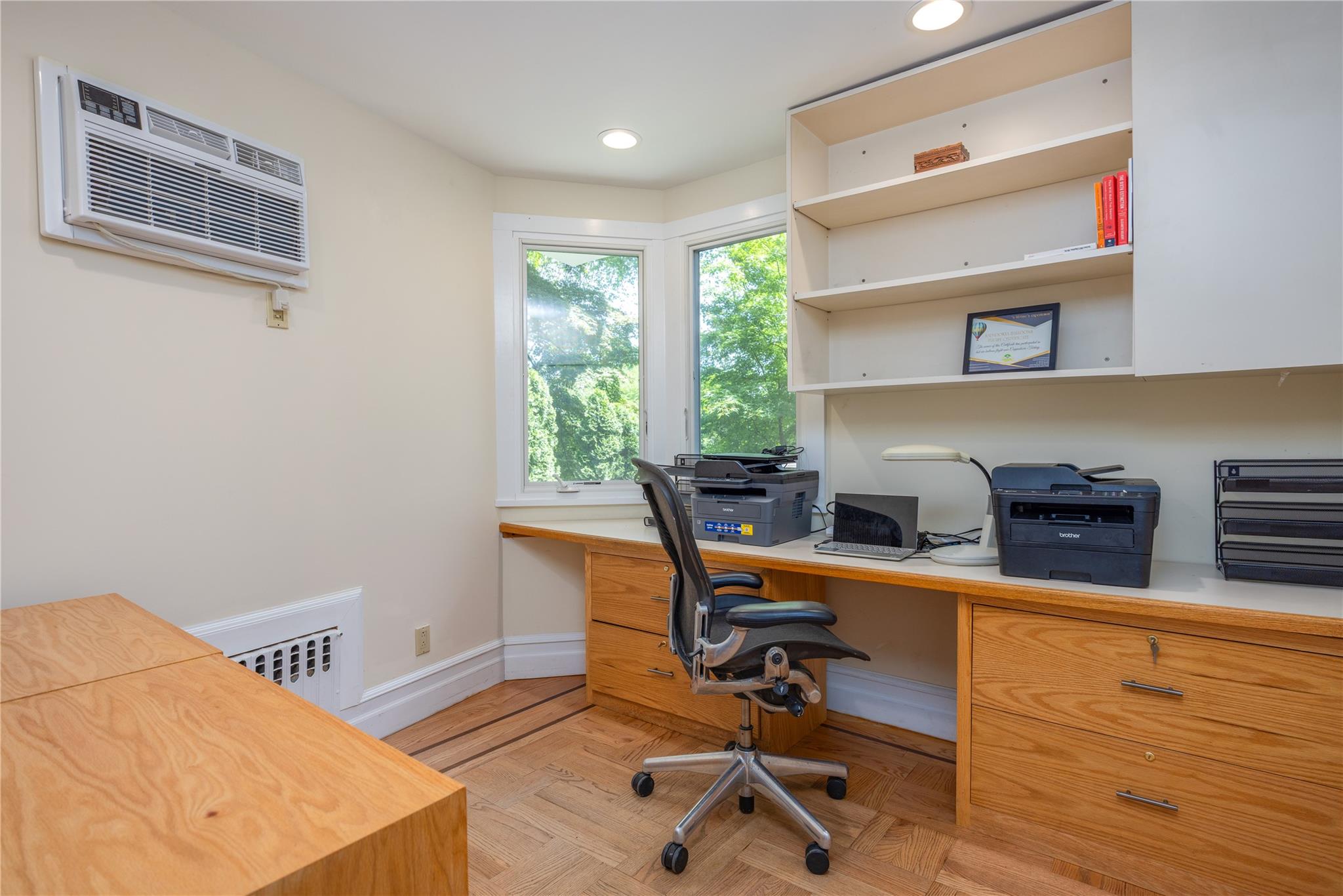 19 Locust Avenue, Larchmont, New York image 32