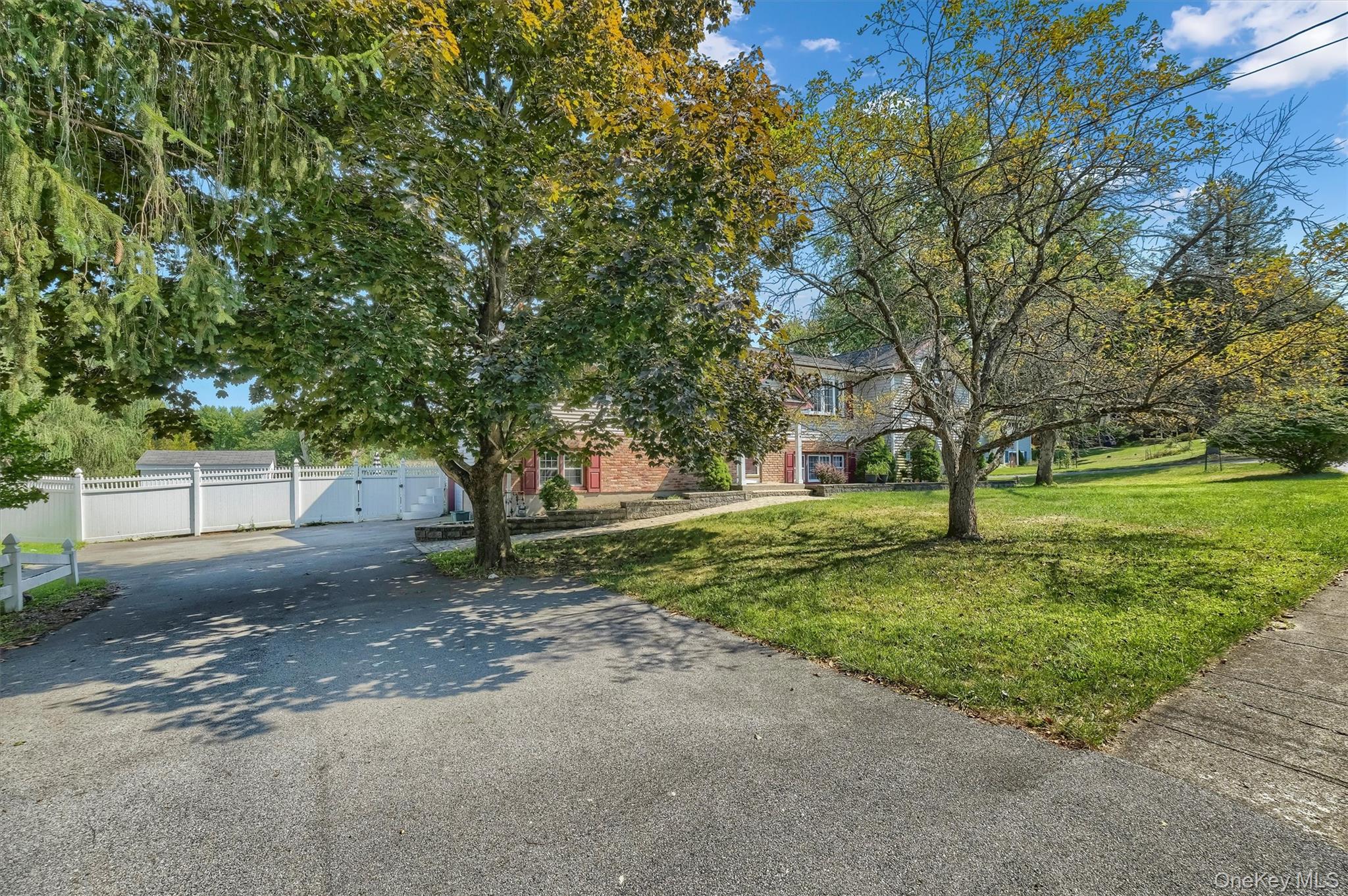 7 Briarwood Avenue