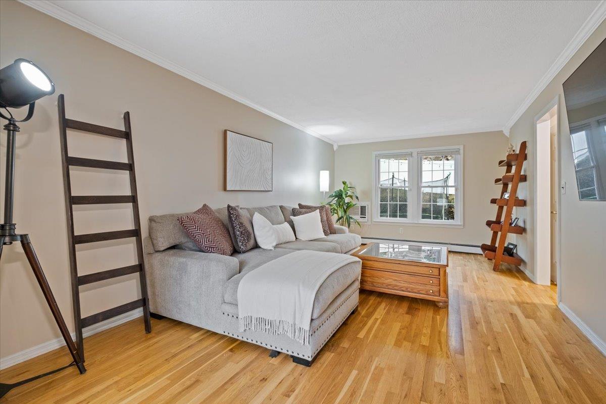 301 Livingston Avenue, Mamaroneck, New York image 8