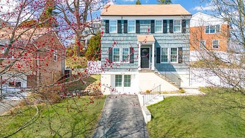 301 Livingston Avenue, Mamaroneck, NY 10543 - #: 823489