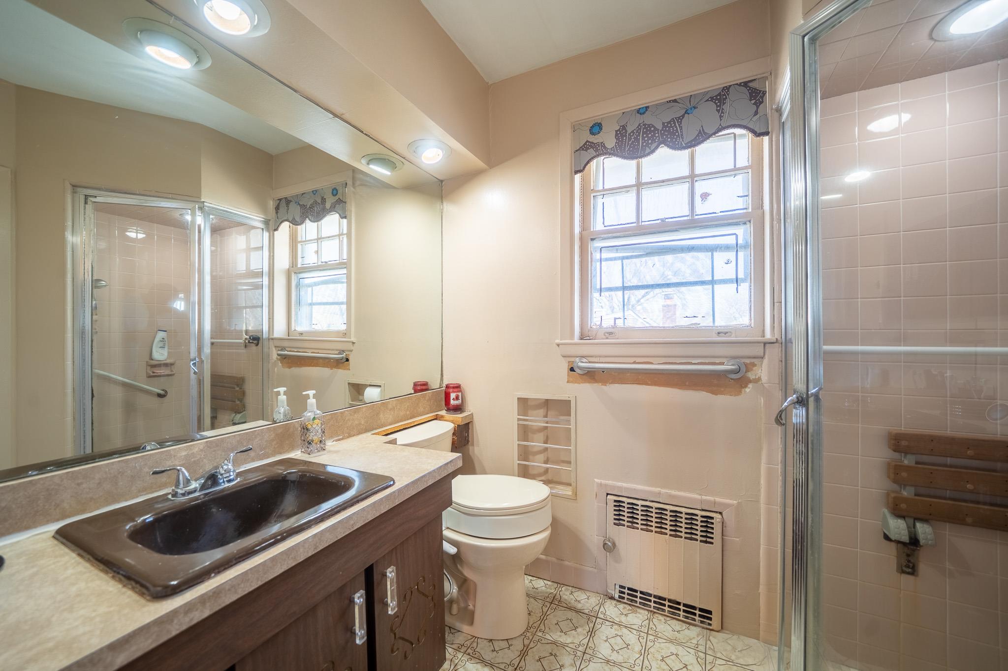 536 Albemarle Road, Cedarhurst, New York image 29