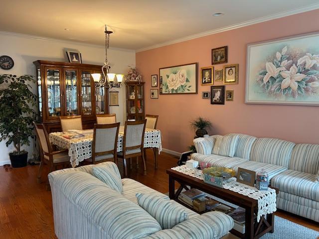 310 Spring Drive, East Meadow, New York image 3