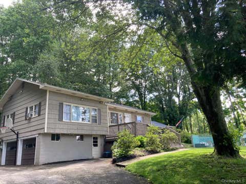 Multifamily For Sale - 747 Bloomingburg Road<br/> Bloomingburg, NY 12721