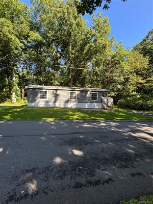 7 HERSCHEL DR, WURTSBORO, NY 12790 - Image df0e75e6744cd2cacb7de7d727dee753/2334857969