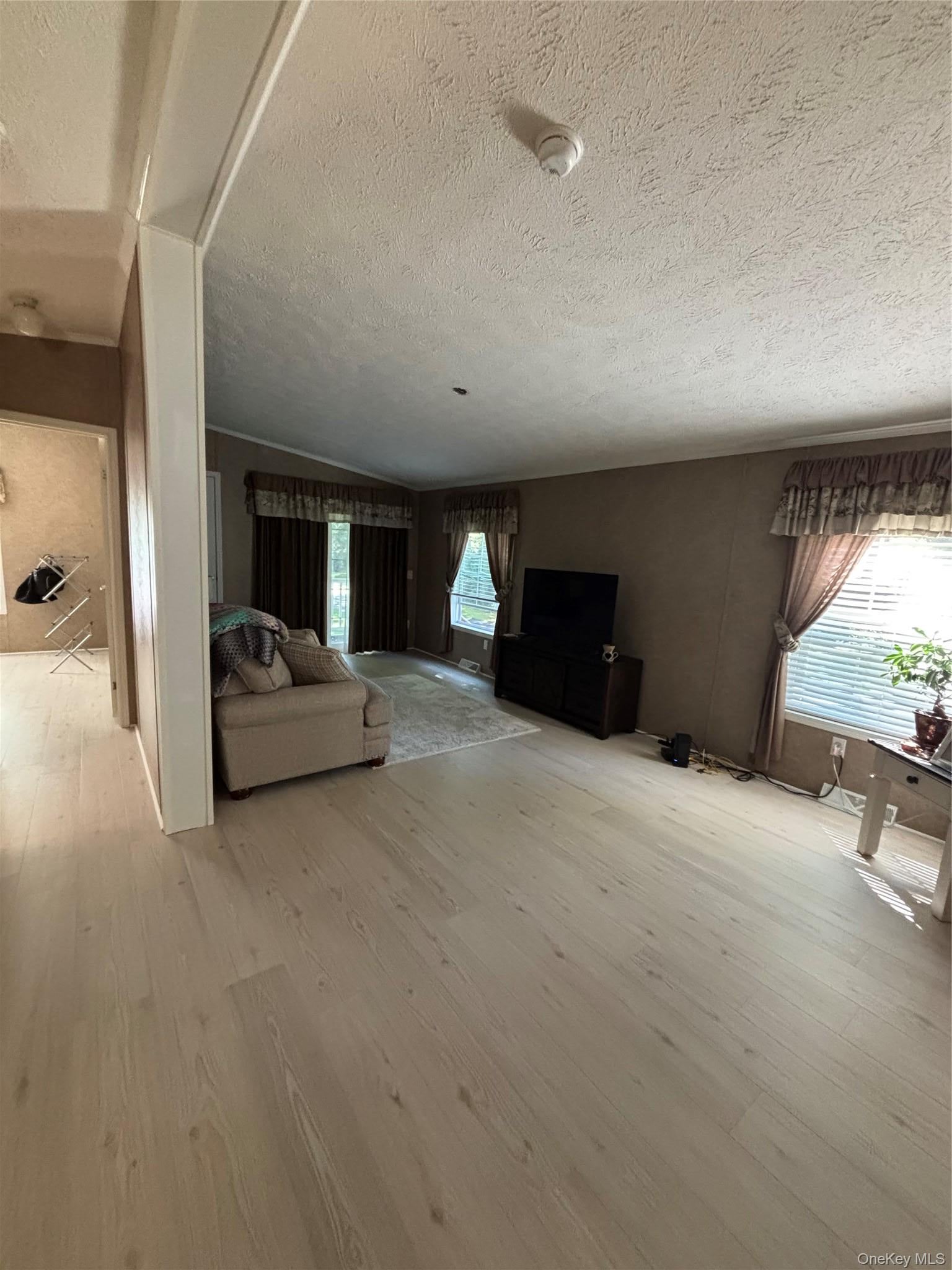 7 Herschel Drive