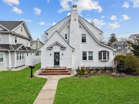 Homes For Sale - 66 Denton Avenue<br/> Lynbrook, NY 11563