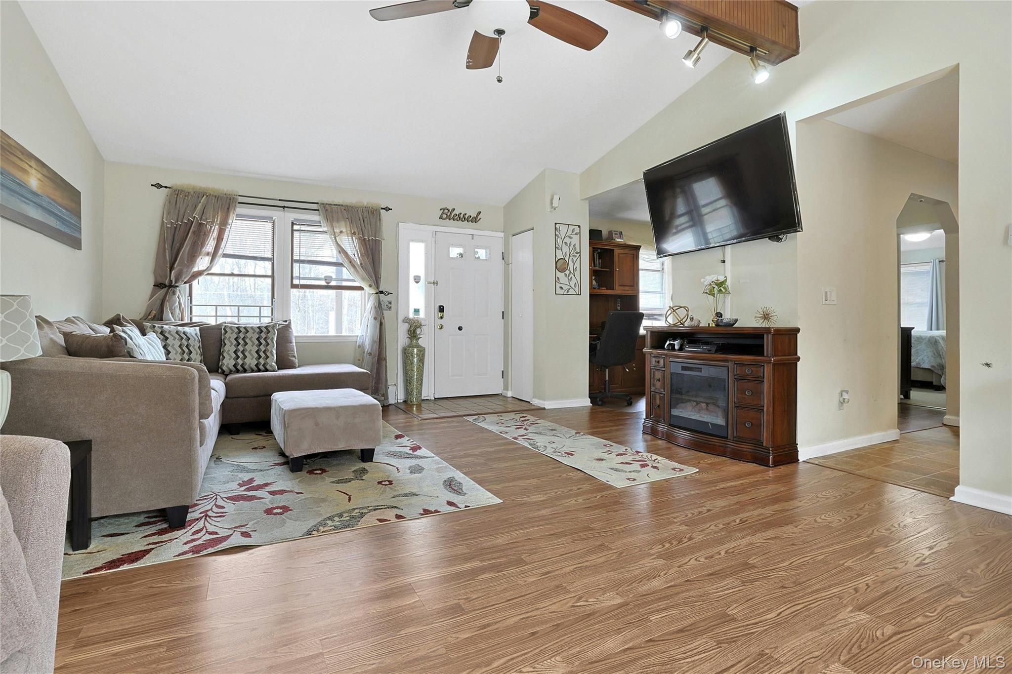 612 Shoddy Hollow Road