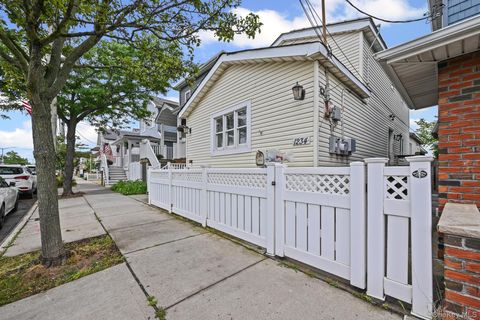 1234 Cross Bay Boulevard Broad Channel NY 11693