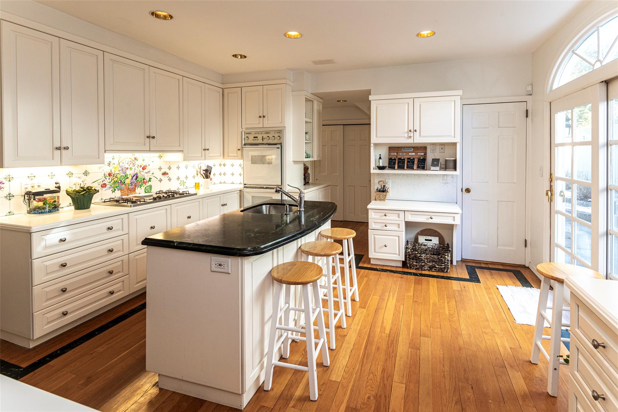 23 Sturgis Road, Bronxville, New York image 9