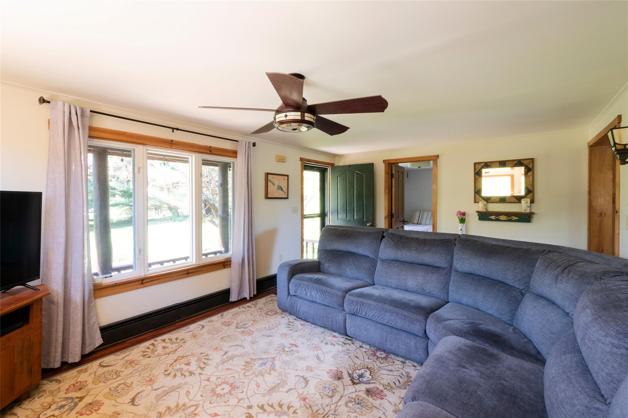 48 Vosburgh Road, Red Hook, New York image 12