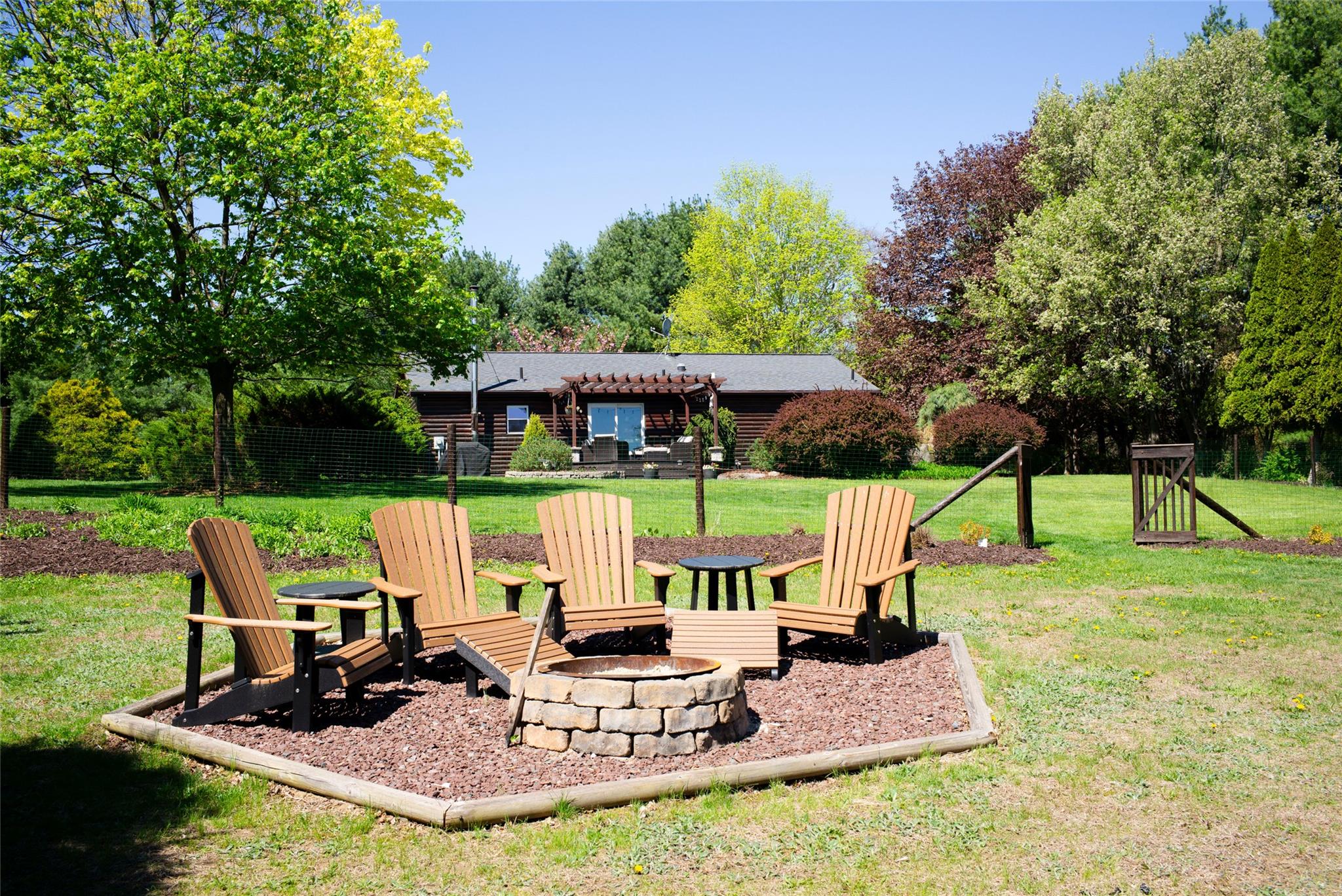 48 Vosburgh Road, Red Hook, New York image 3