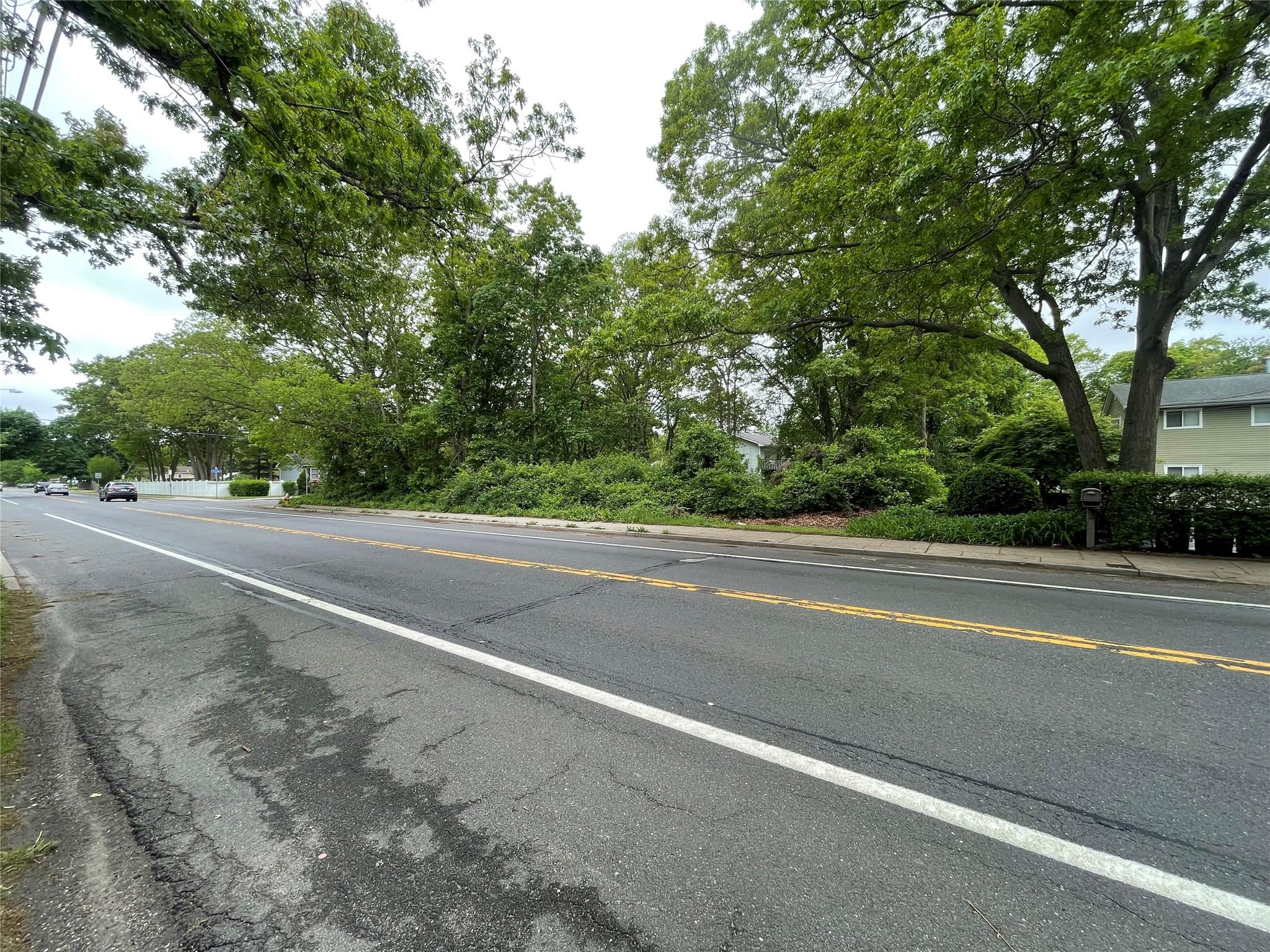 91 W Plum Street, Brentwood, New York image 3