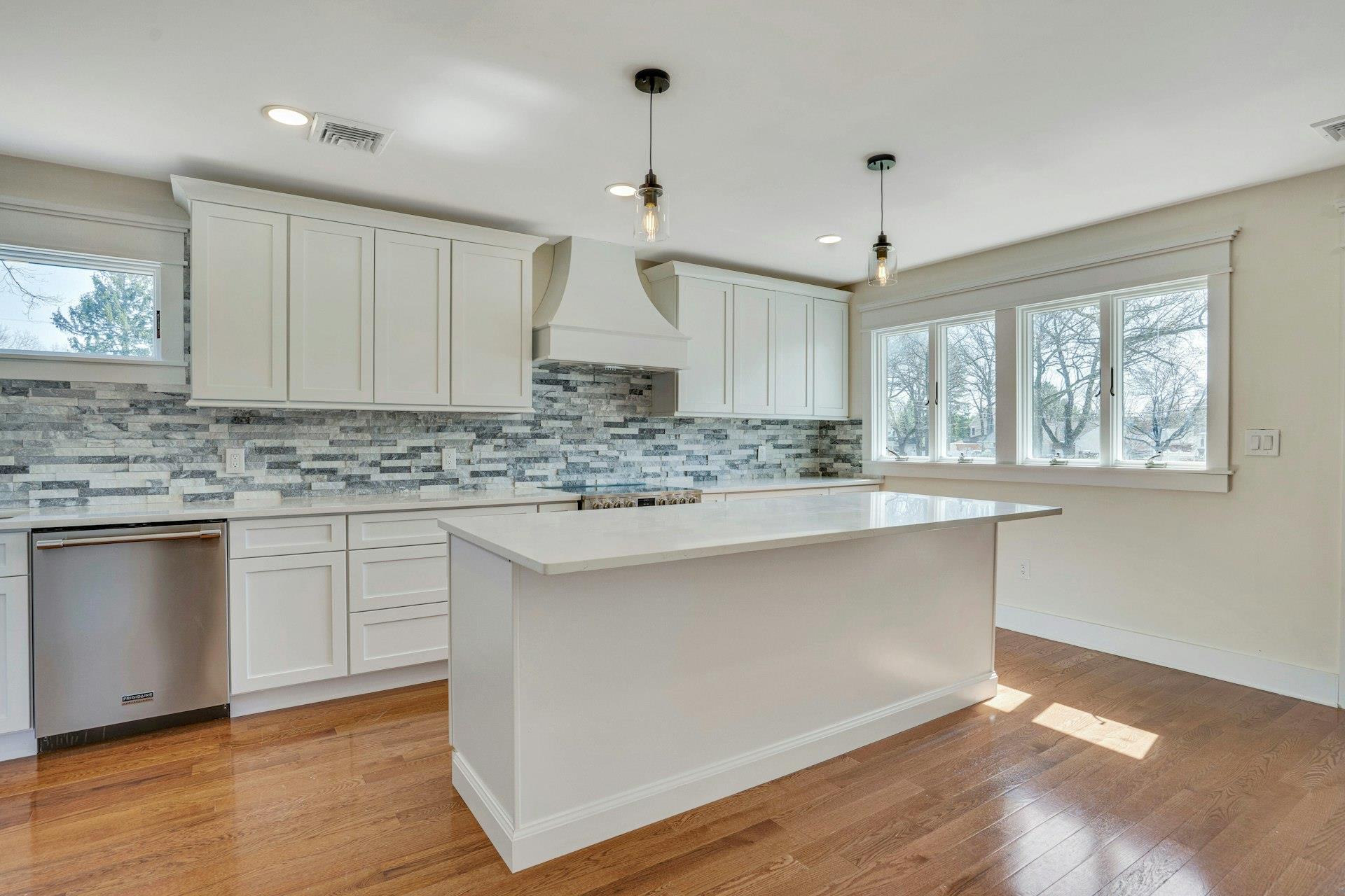 7 Diellen Court, Commack, New York image 16