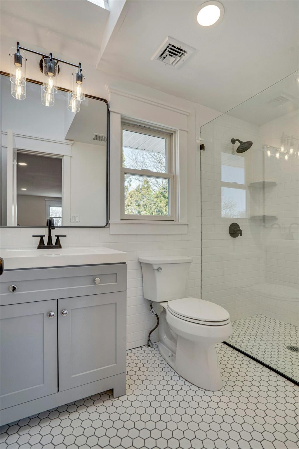 7 Diellen Court, Commack, New York image 39