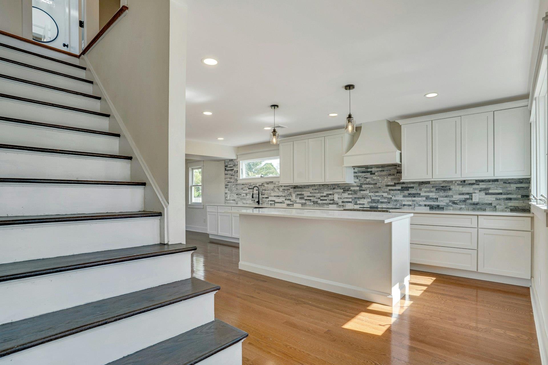 7 Diellen Court, Commack, New York image 7