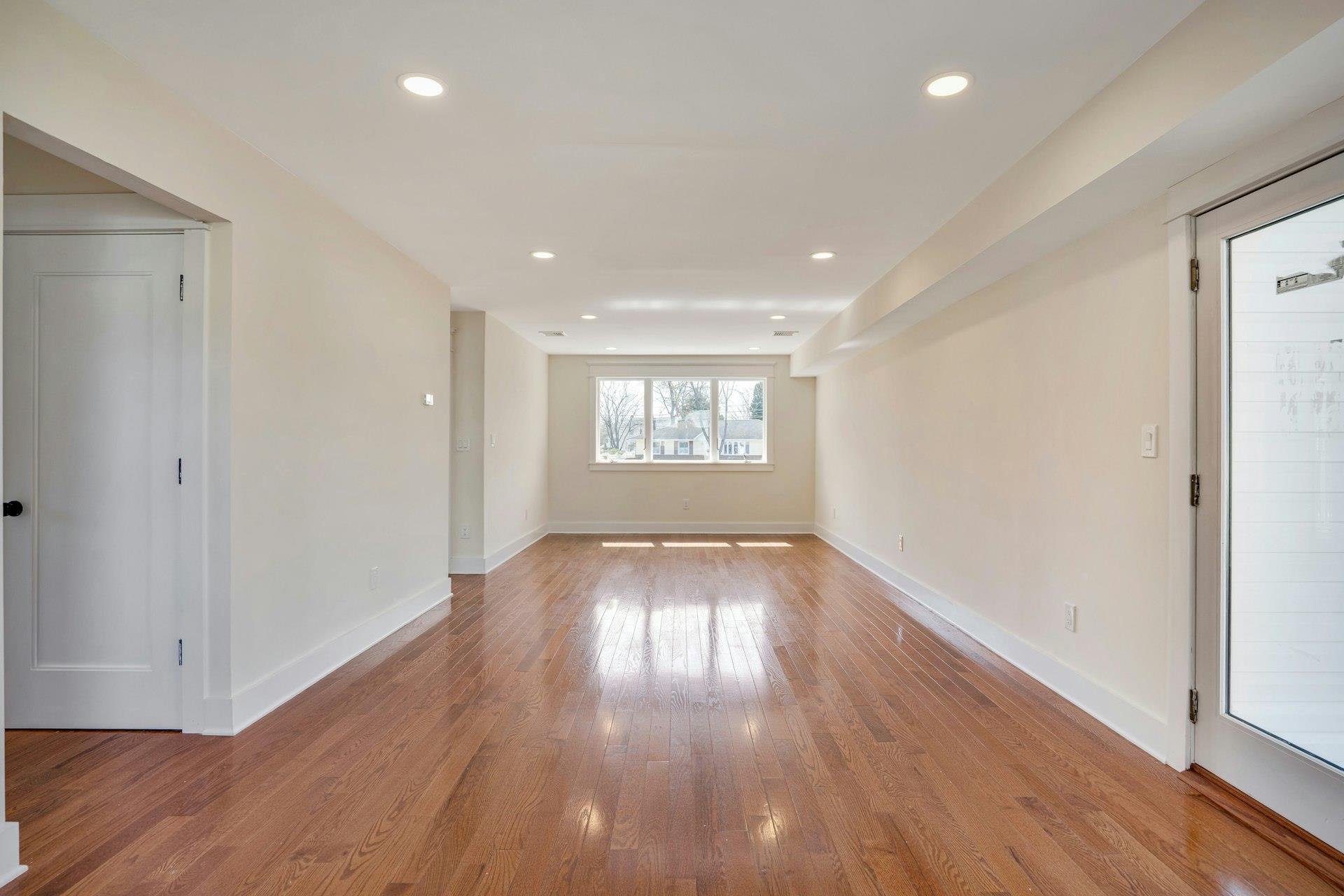 7 Diellen Court, Commack, New York image 21