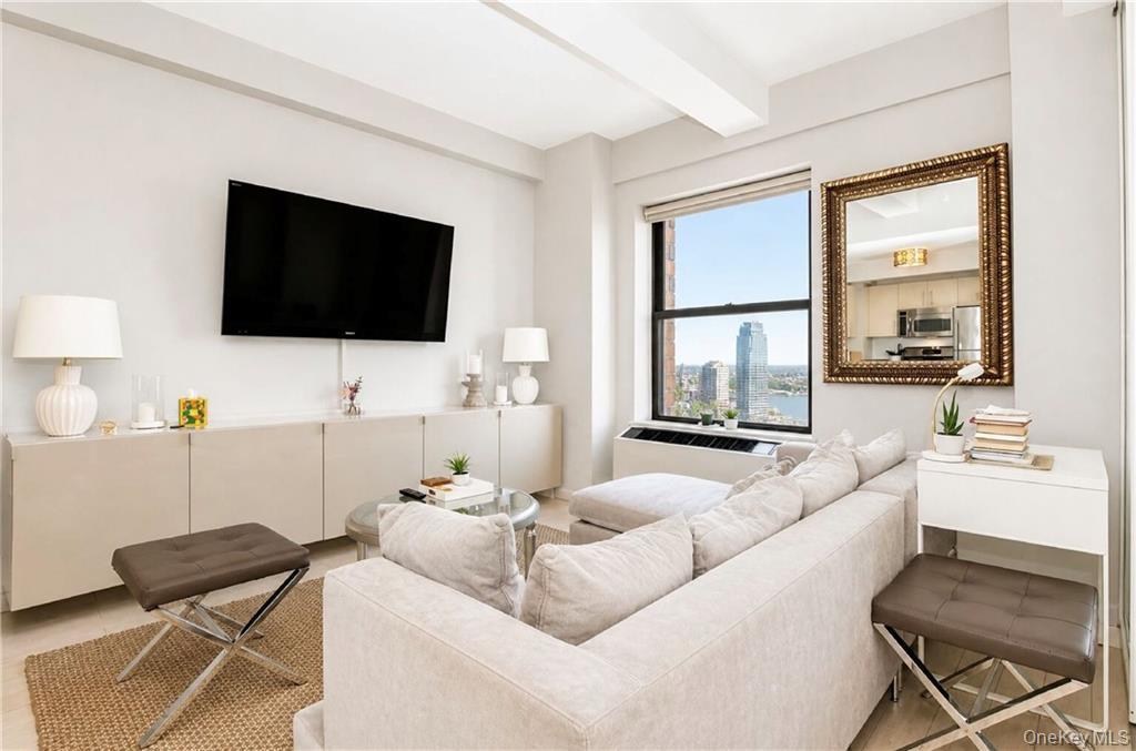 20 West Street 40A
