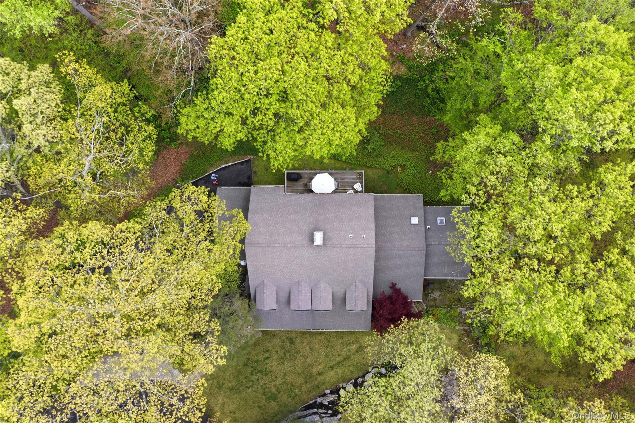 29 Kinnicutt Road E