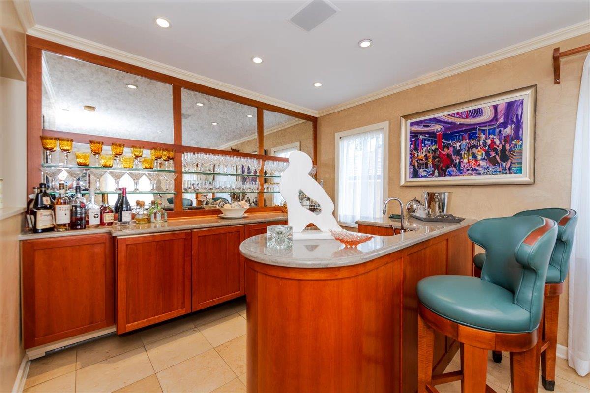 Atlantic Beach, New York 11509, United States, 4 Bedrooms Bedrooms, ,4 BathroomsBathrooms,Residential,Active,181187