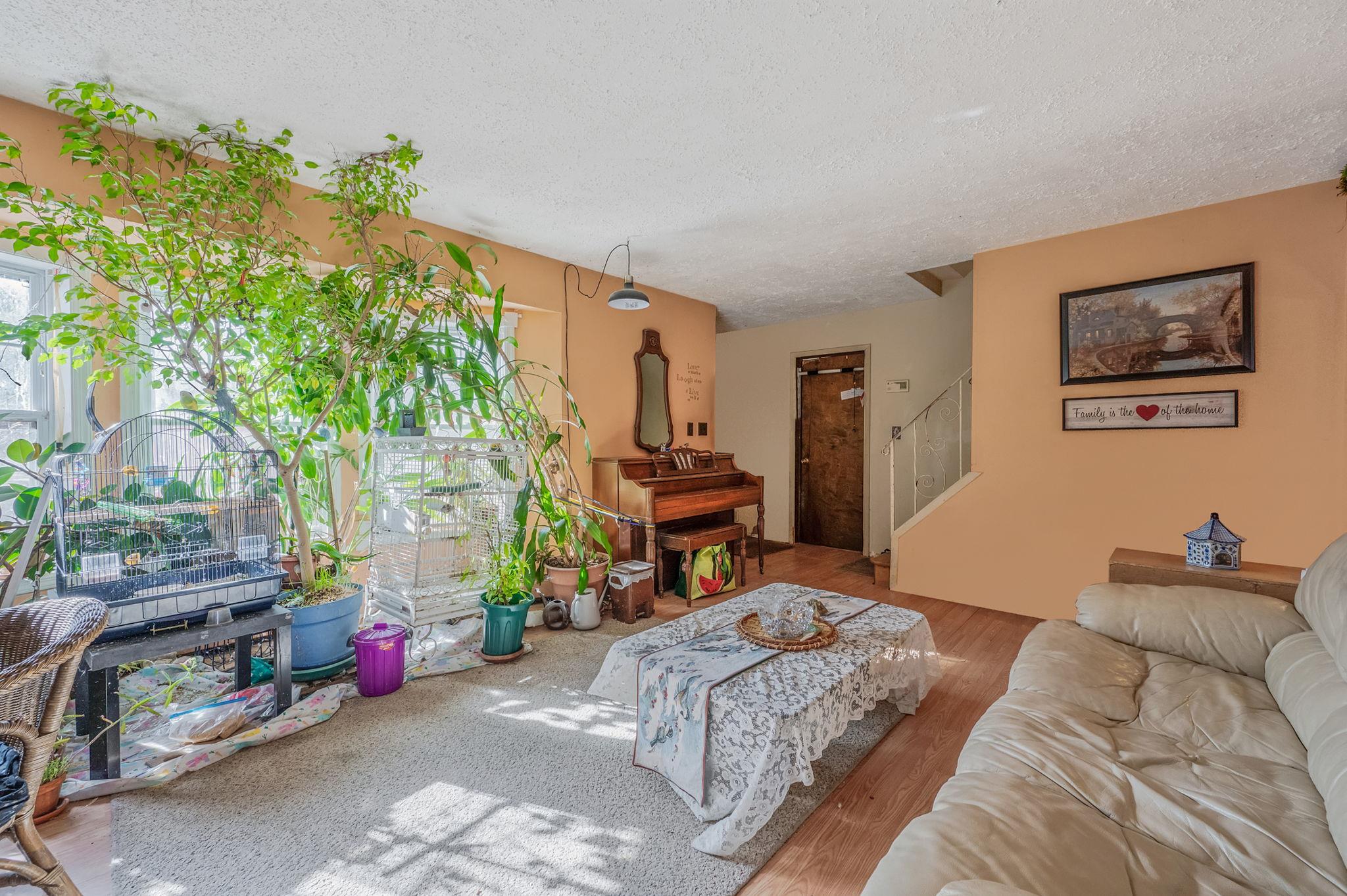 64 Baiting Hollow Lane, Baiting Hollow, New York image 7