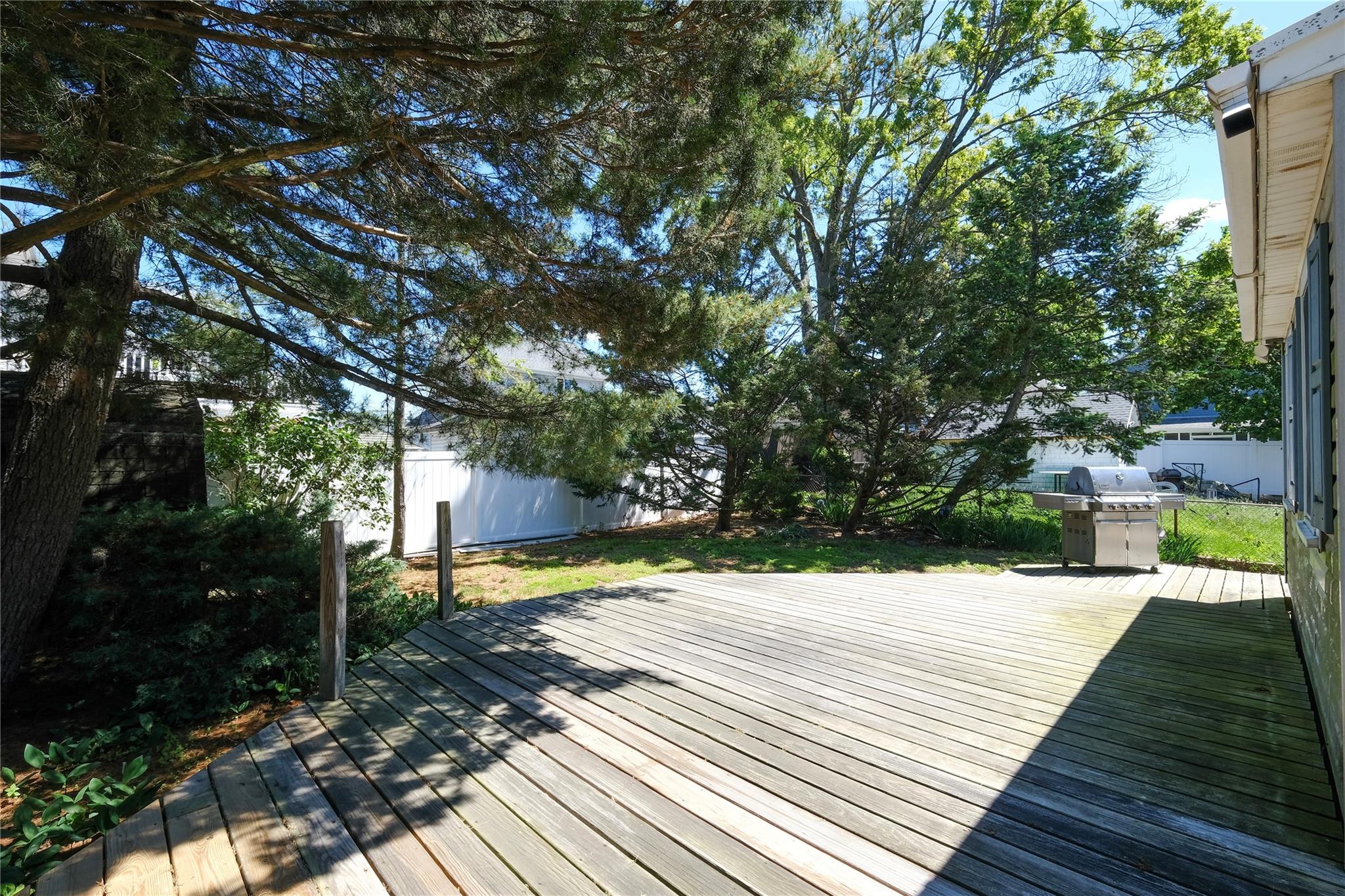 75 W Fairview Avenue, Valley Stream, New York image 17