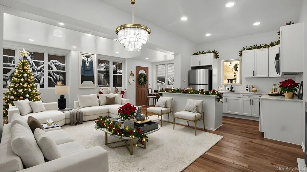 Photo of 3412 Hunter Avenue, Bronx, NY 10475 (MLS # 946154)