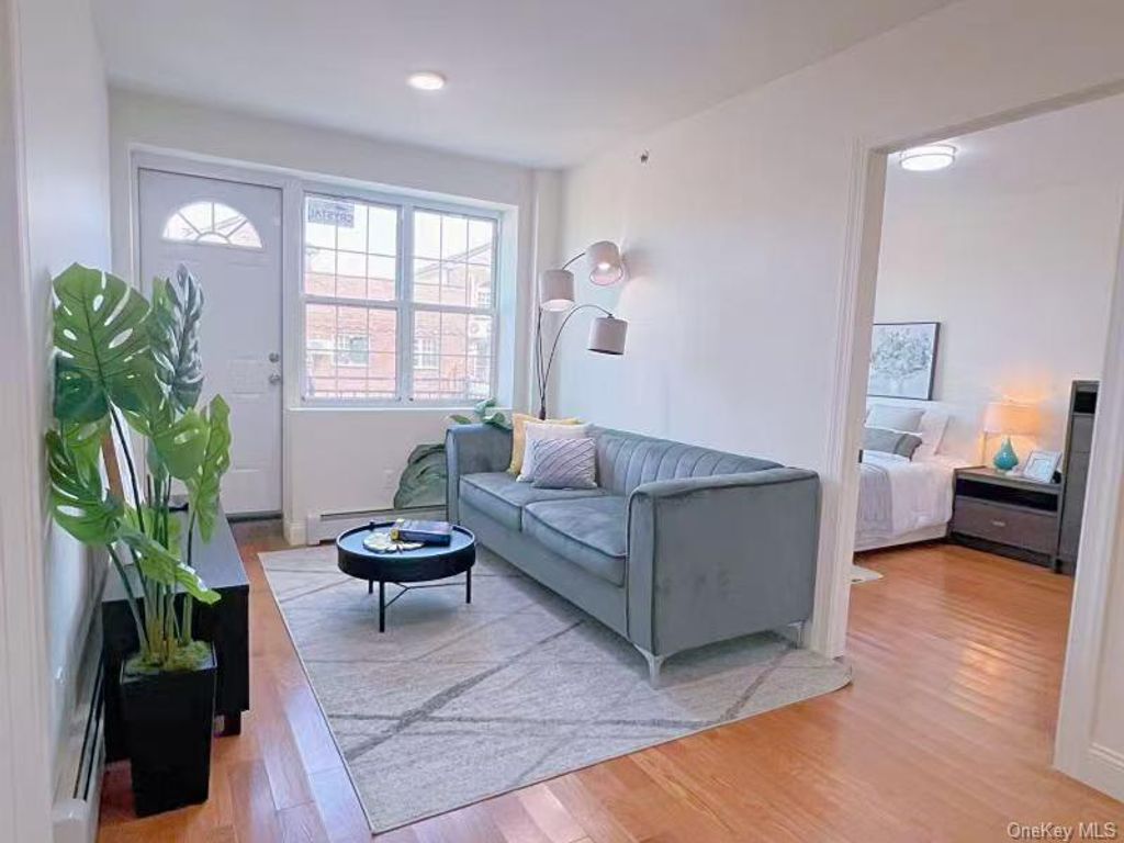 Photo of 141-15 Cherry Avenue #5E, Flushing, NY 11355 (MLS # 960472)