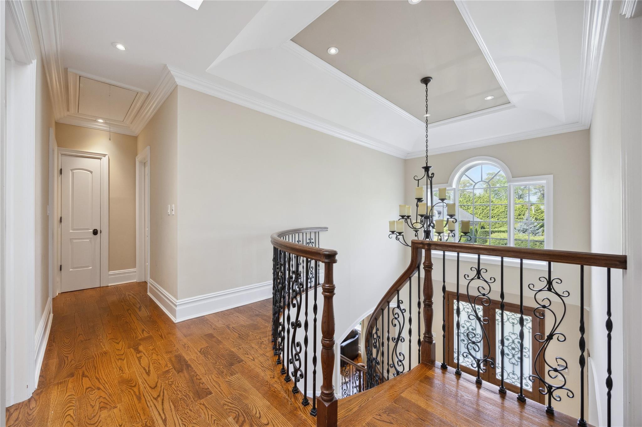 16 Winchester Drive, Manhasset, New York image 23
