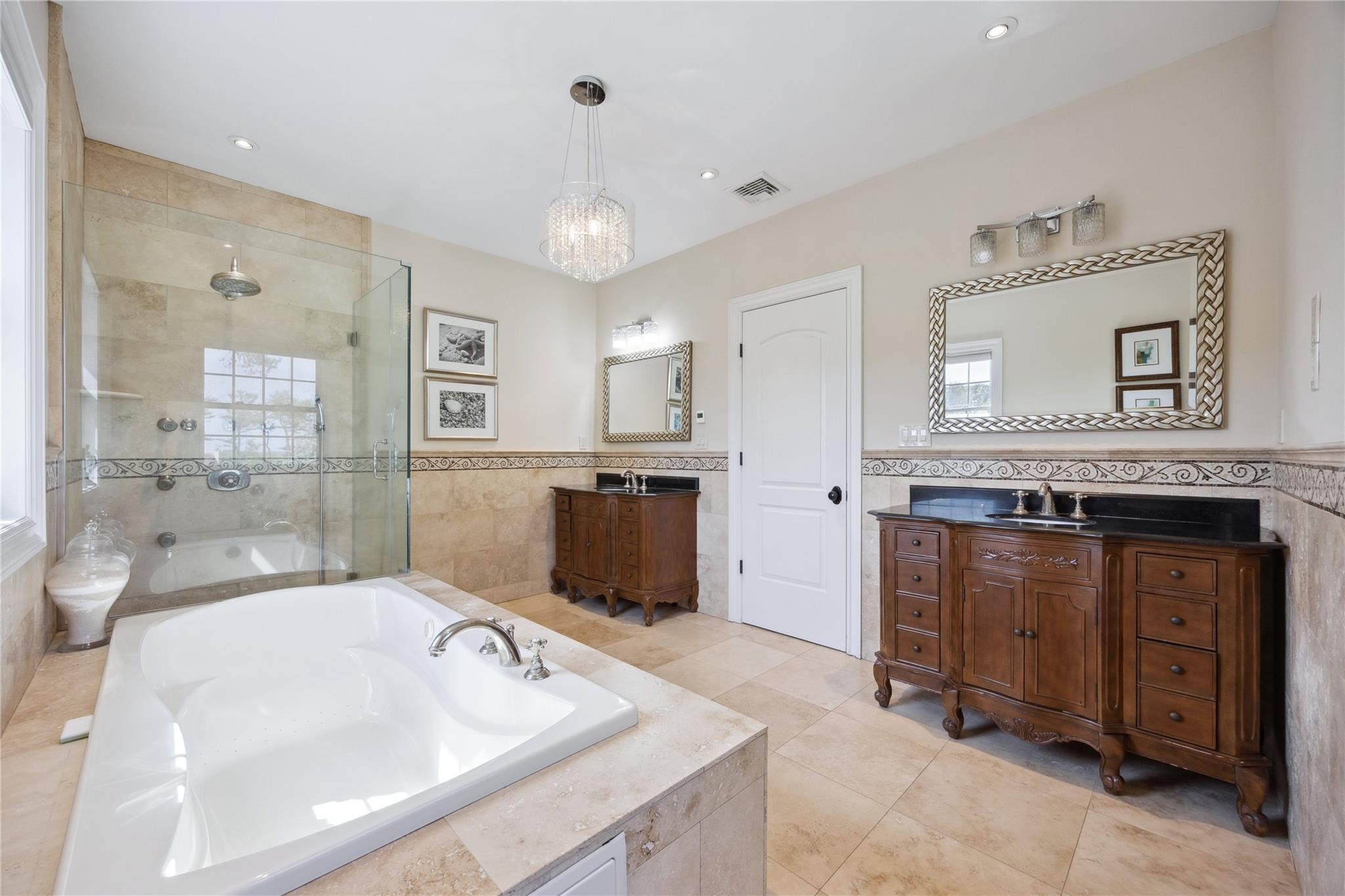 16 Winchester Drive, Manhasset, New York image 26