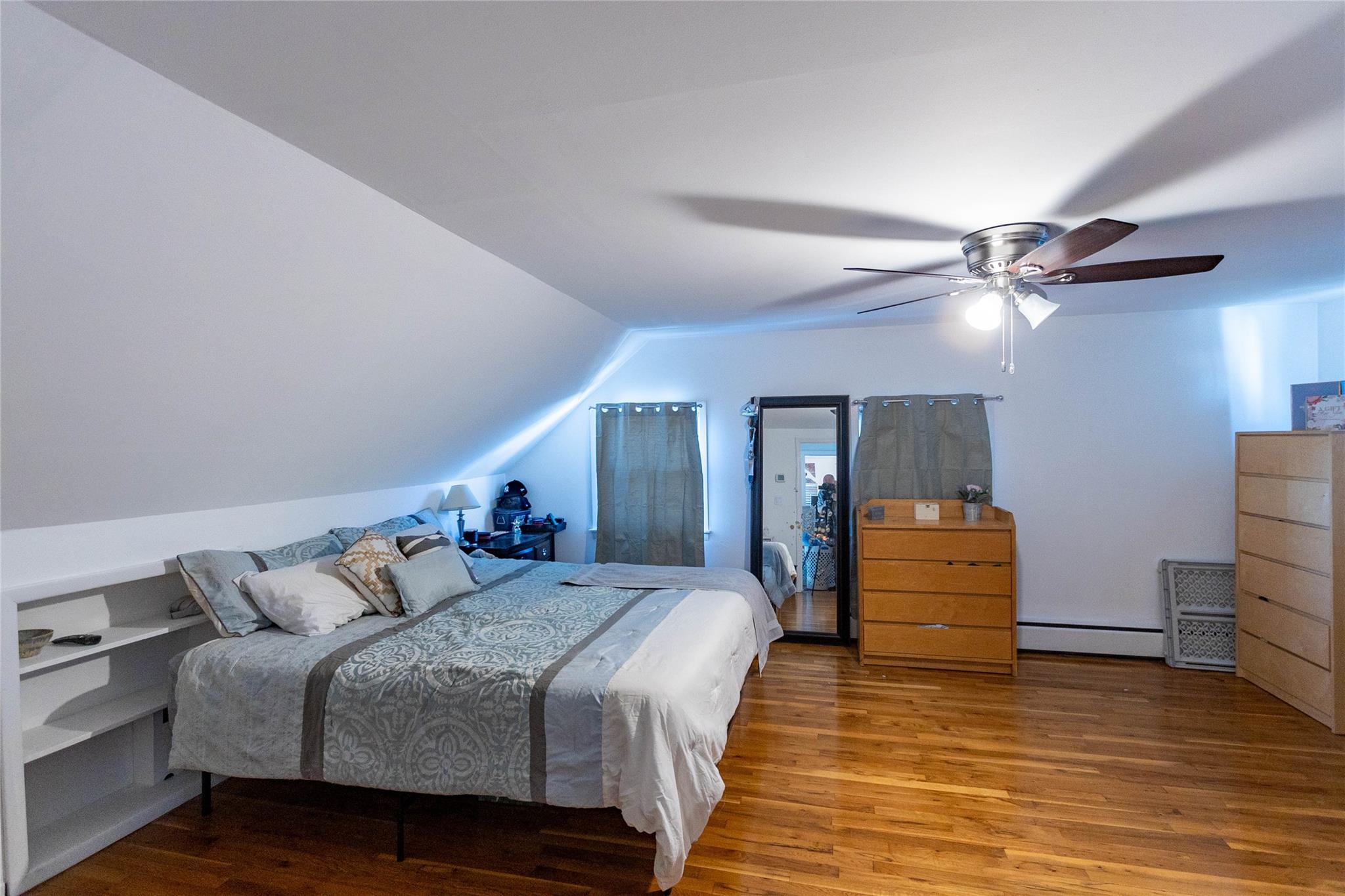 11 Peacock Lane, Levittown, New York image 17
