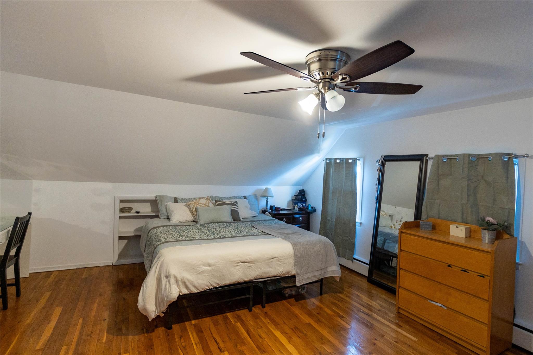 11 Peacock Lane, Levittown, New York image 18