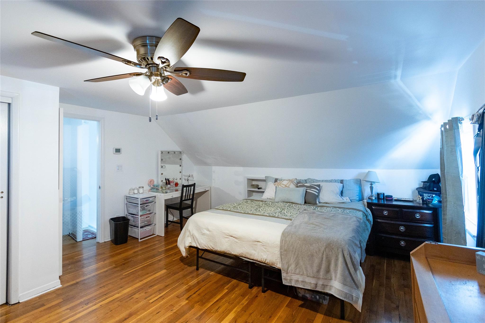 11 Peacock Lane, Levittown, New York image 19