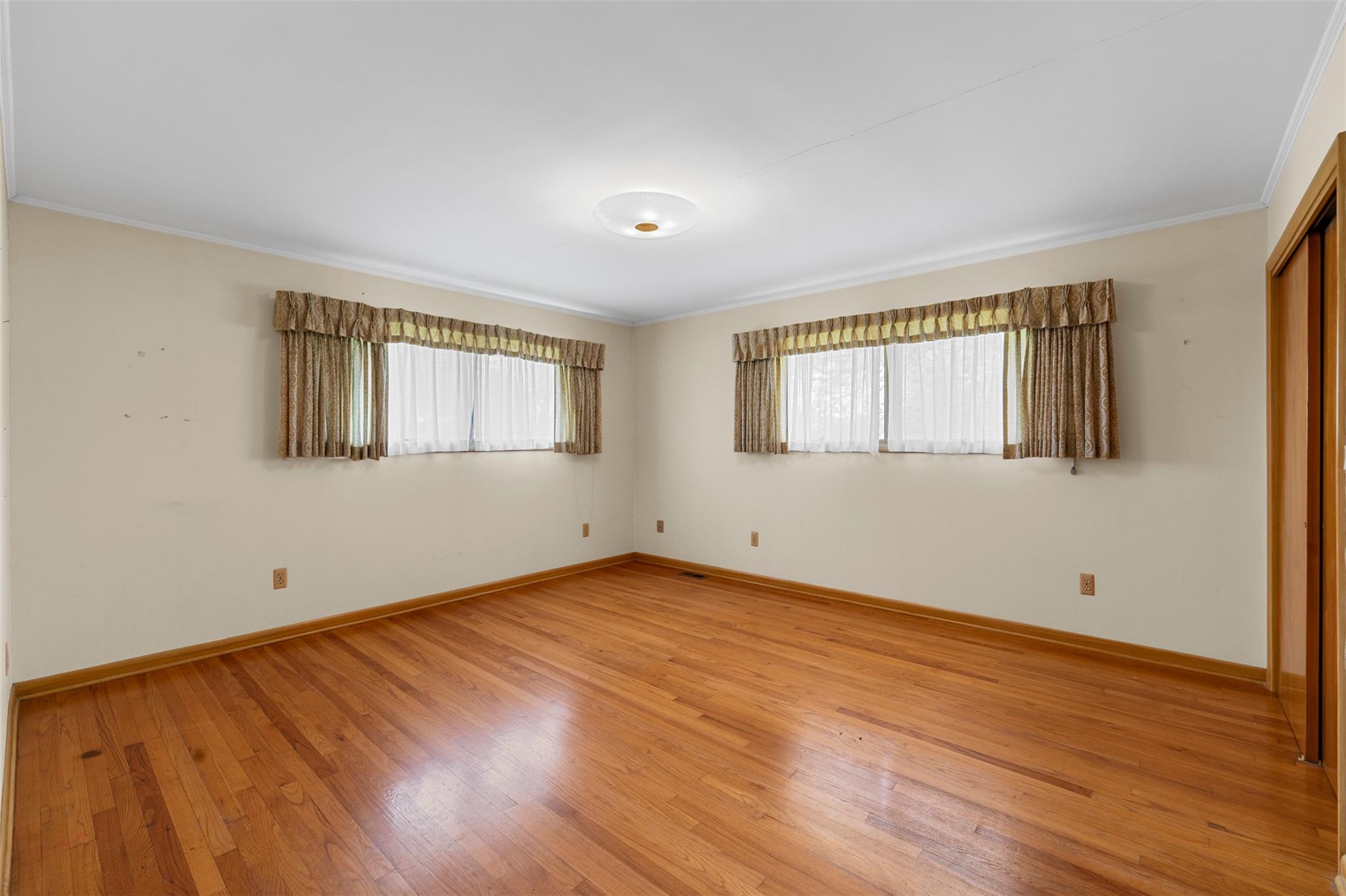 596 Glenwood Road, Pine Island, New York image 28