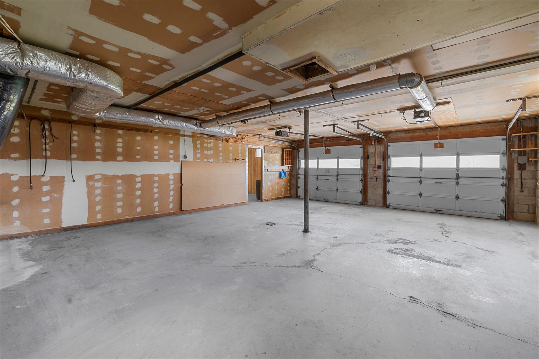 596 Glenwood Road, Pine Island, New York image 37