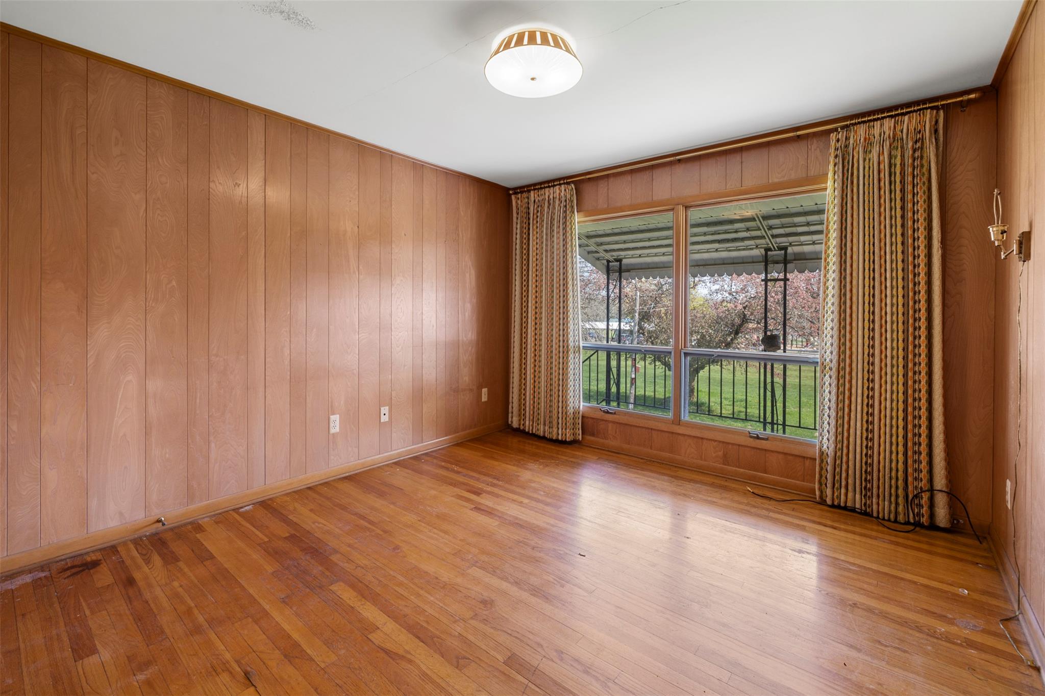 596 Glenwood Road, Pine Island, New York image 13