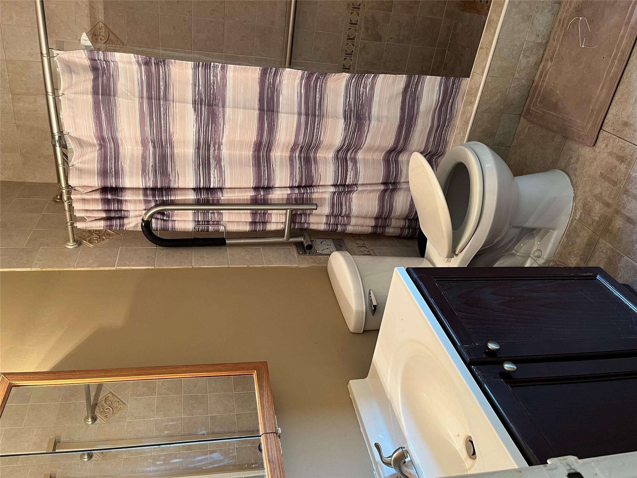 280 Guy Lombardo Avenue #5O, Freeport, New York image 6