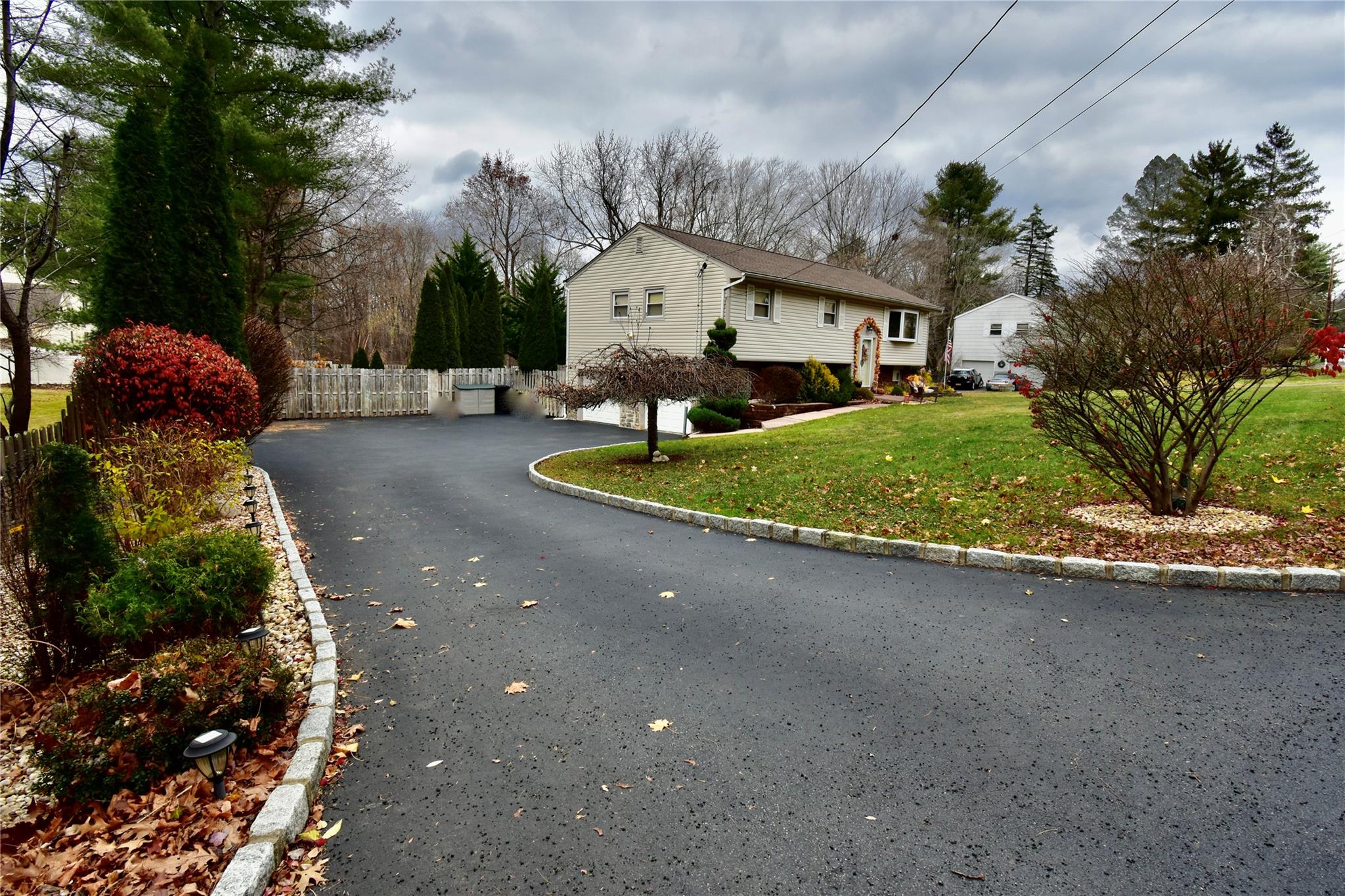 38 Scotland Road, Spring Valley, New York image 2