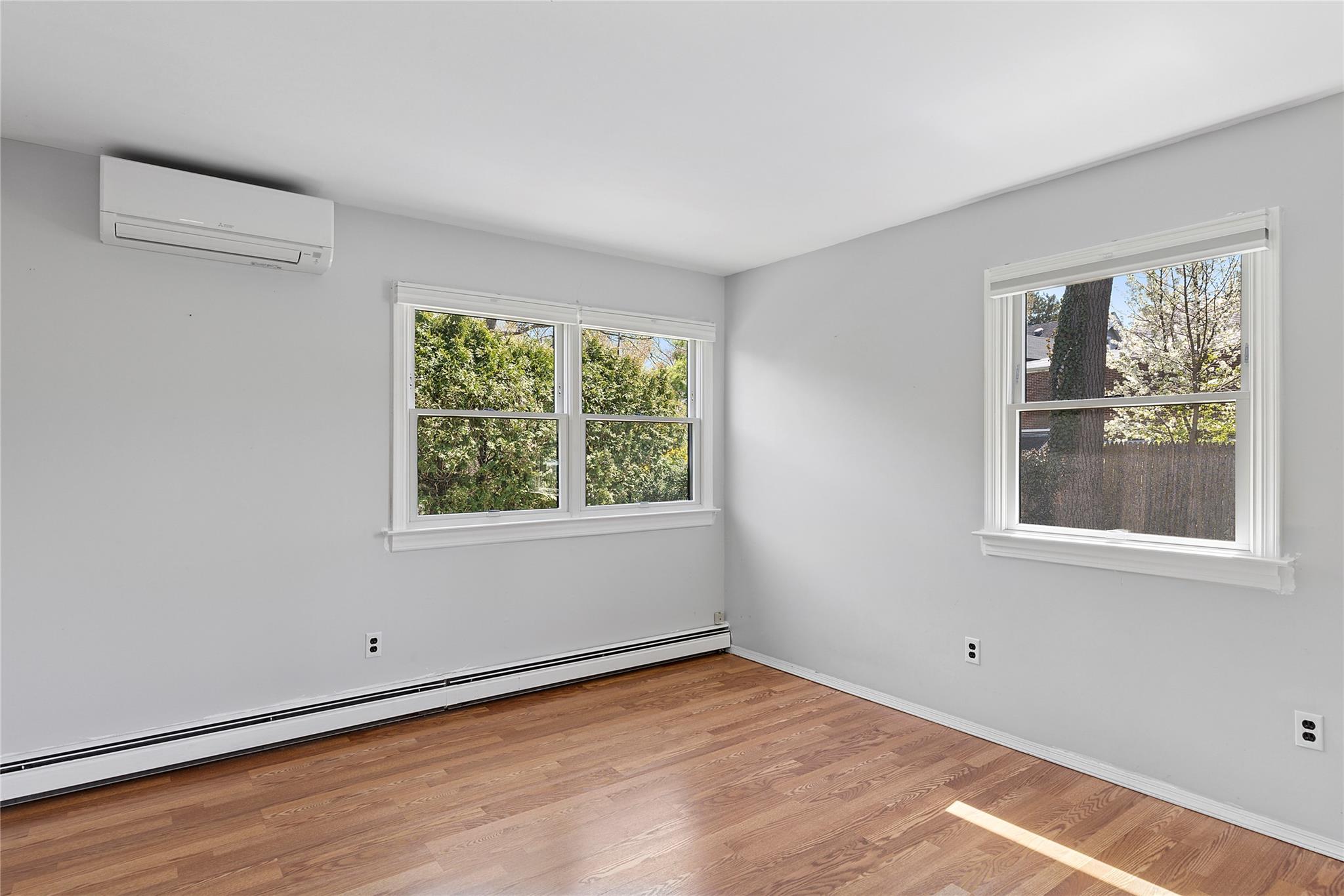 110 Sidney Street, Oyster Bay, New York image 16