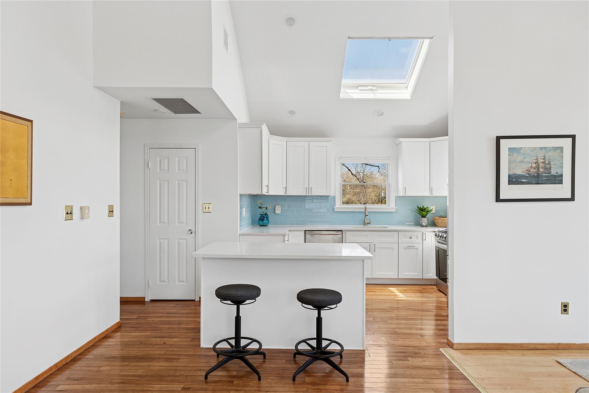 110 Sidney Street, Oyster Bay, New York image 7