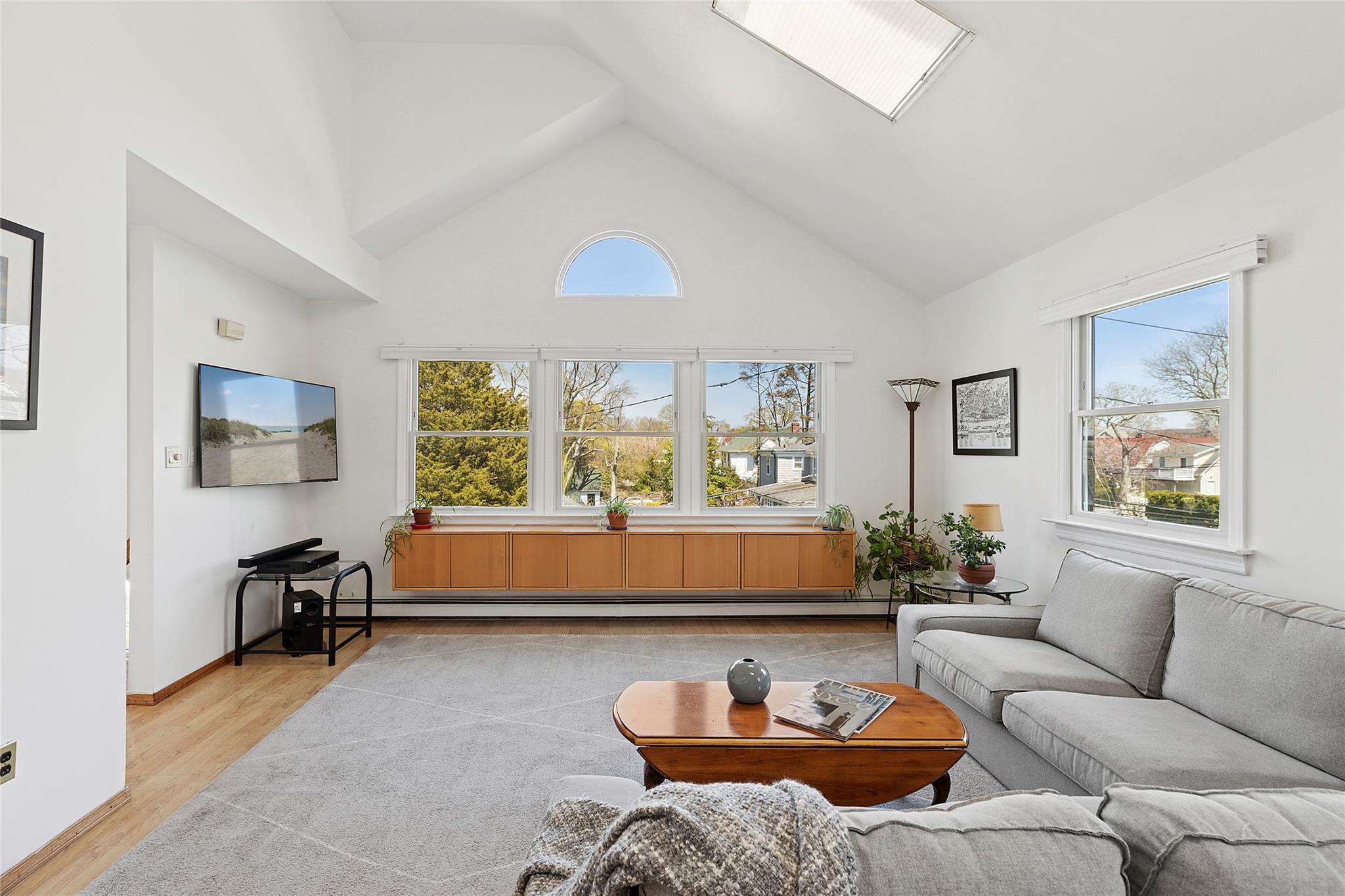 110 Sidney Street, Oyster Bay, New York image 5