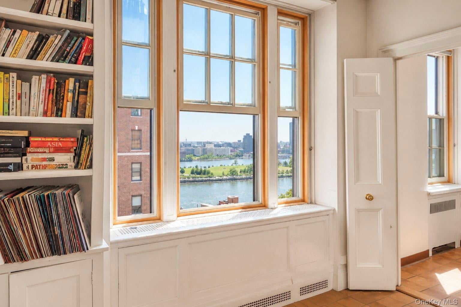 30 Sutton Place 12E