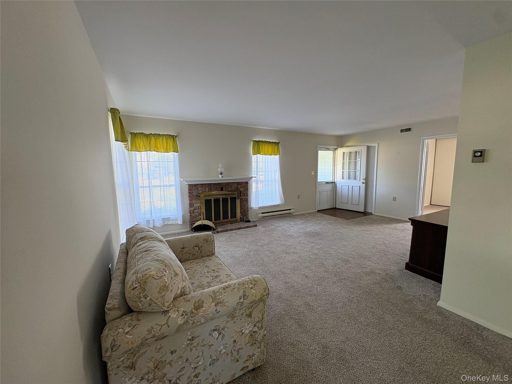 491 Stratford Lane