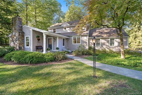 12 N Lake Circle South Salem NY 10590