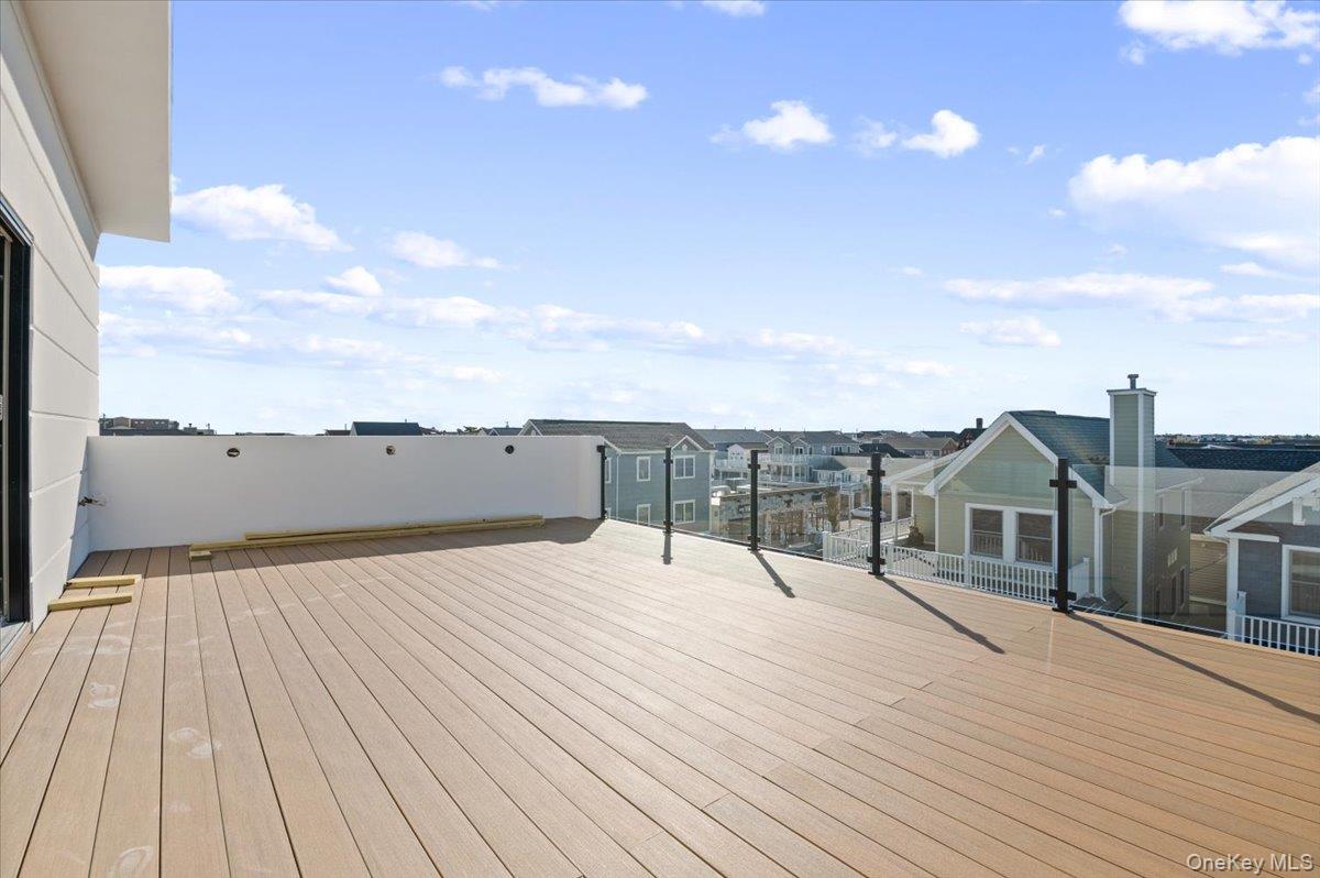 Long Beach, New York 11561, United States, 4 Bedrooms Bedrooms, ,4 BathroomsBathrooms,Residential,Active,119263