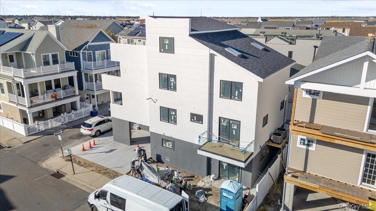 Long Beach, New York 11561, United States, 4 Bedrooms Bedrooms, ,4 BathroomsBathrooms,Residential,Active,119263